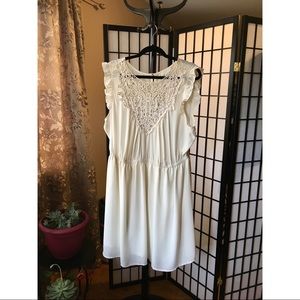 F21+ White Lace Front A Line Dress